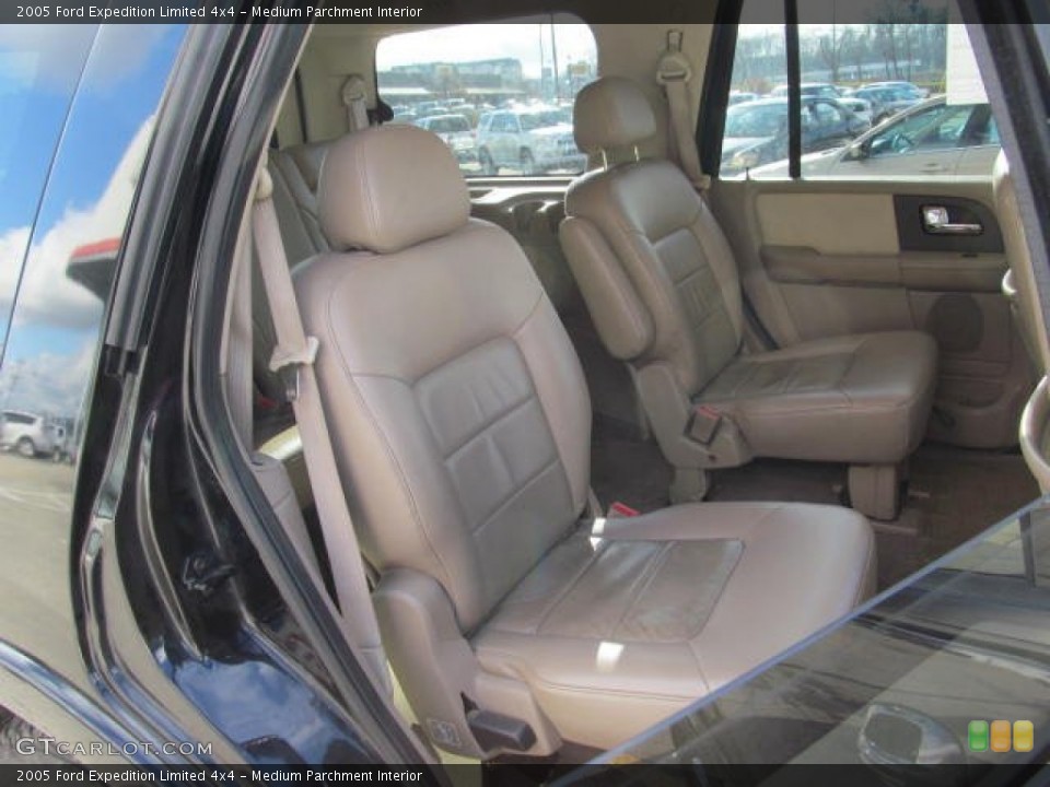 Medium Parchment Interior Rear Seat for the 2005 Ford Expedition Limited 4x4 #74390740