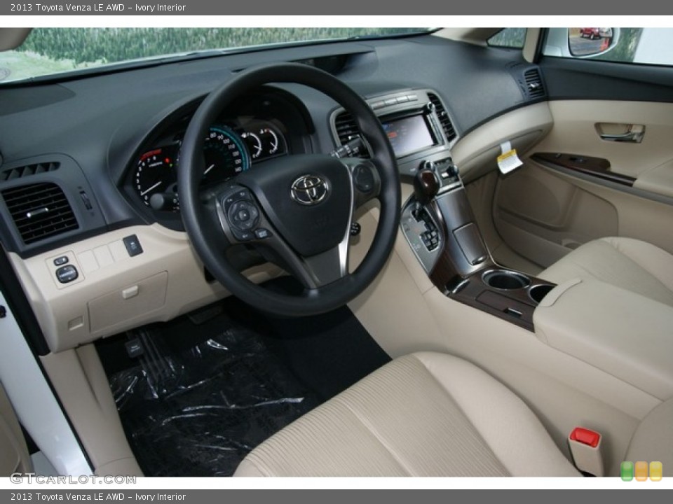 Ivory Interior Prime Interior for the 2013 Toyota Venza LE AWD #74391424