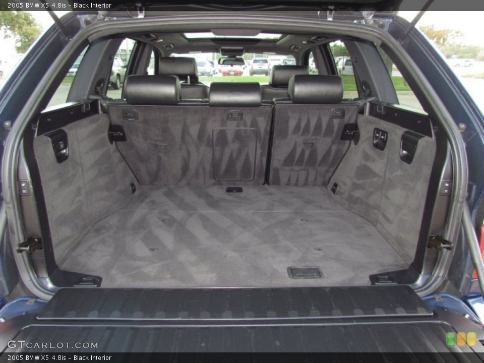 Black Interior Trunk for the 2005 BMW X5 4.8is #74404525