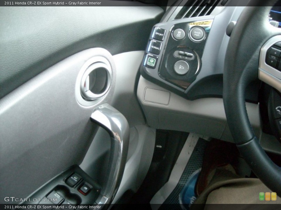 Gray Fabric Interior Controls for the 2011 Honda CR-Z EX Sport Hybrid #74405041