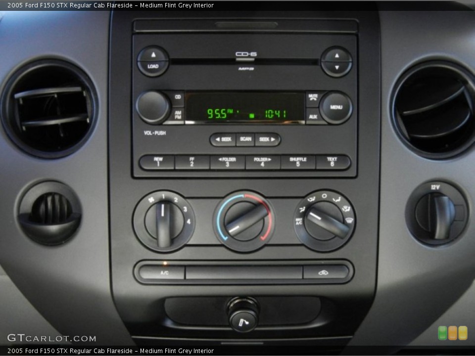 Medium Flint Grey Interior Controls for the 2005 Ford F150 STX Regular Cab Flareside #74406913