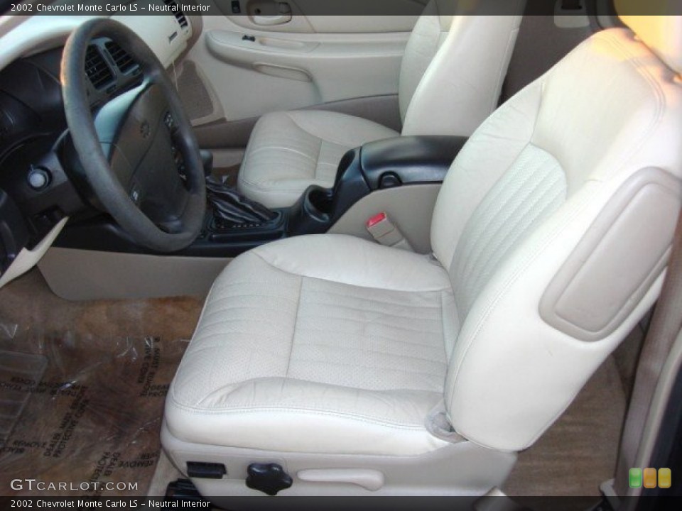 Neutral Interior Photo for the 2002 Chevrolet Monte Carlo LS #74408863