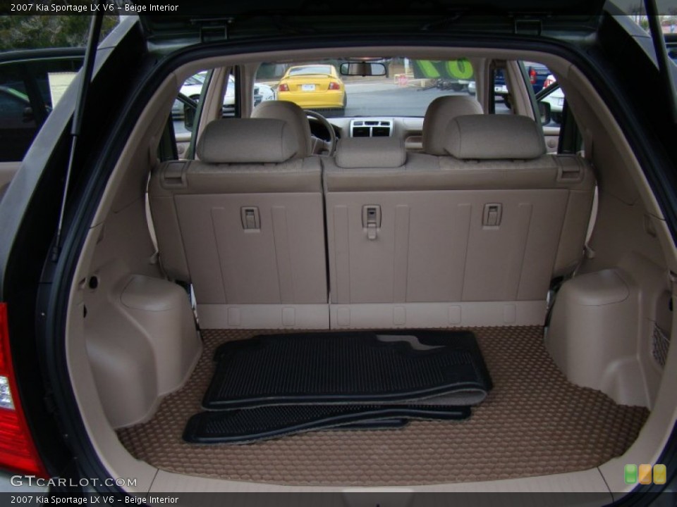 Beige Interior Trunk for the 2007 Kia Sportage LX V6 #74416980
