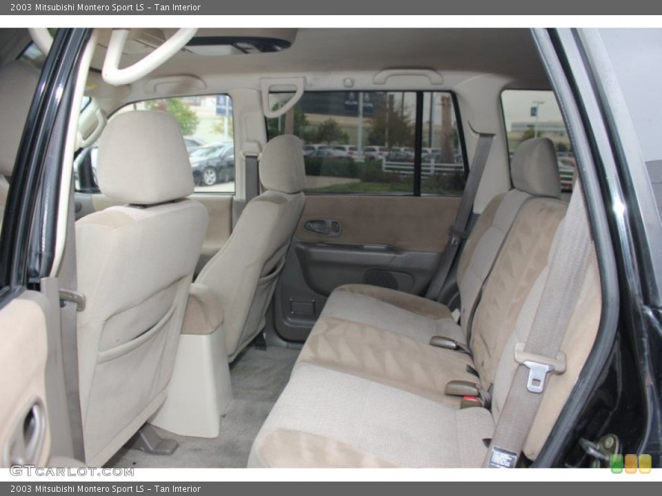 Tan 2003 Mitsubishi Montero Sport Interiors