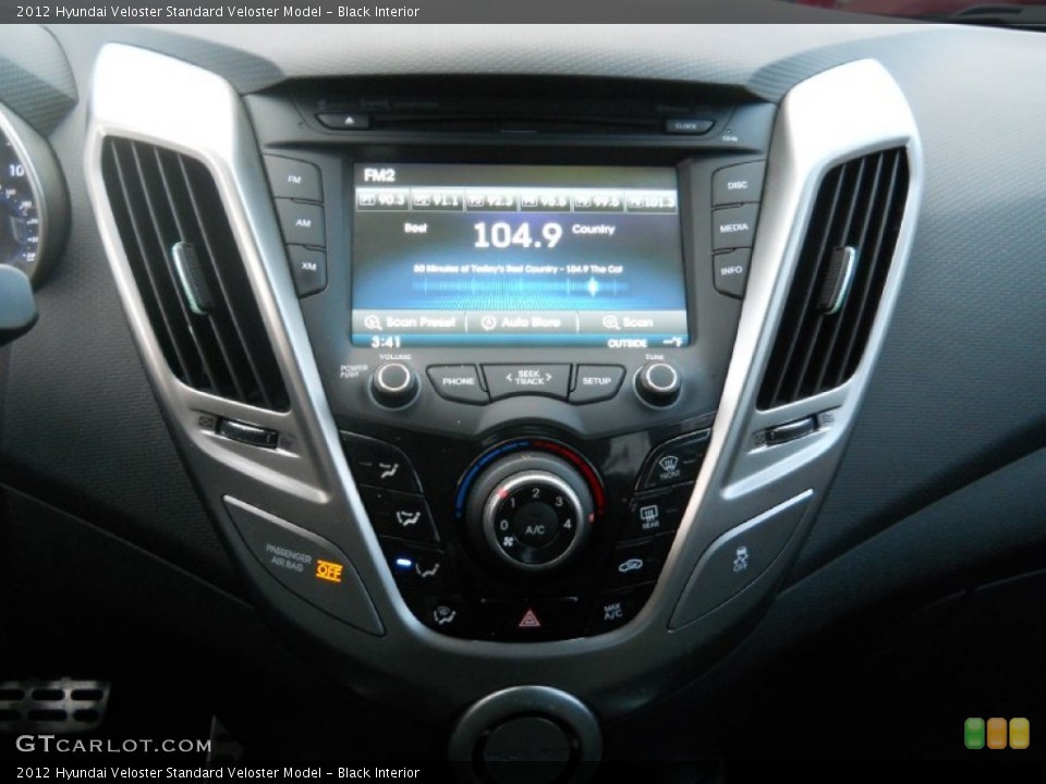 Black Interior Controls for the 2012 Hyundai Veloster  #74418916