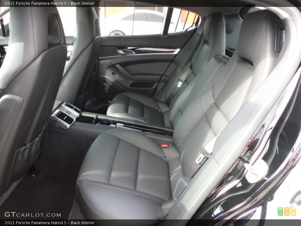 Black Interior Rear Seat for the 2013 Porsche Panamera Hybrid S #74428681