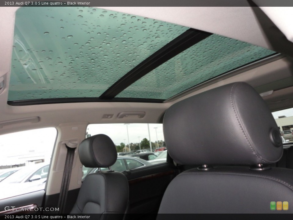 Black Interior Sunroof for the 2013 Audi Q7 3.0 S Line quattro #74429017