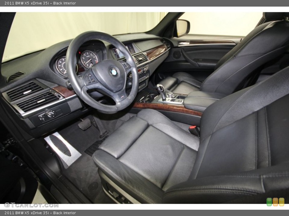 Black Interior Prime Interior for the 2011 BMW X5 xDrive 35i #74432617