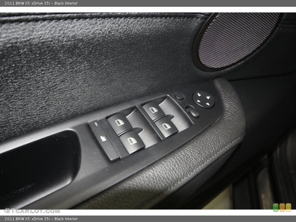 Black Interior Controls for the 2011 BMW X5 xDrive 35i #74432626