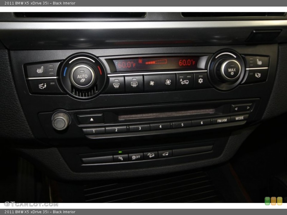 Black Interior Controls for the 2011 BMW X5 xDrive 35i #74432647