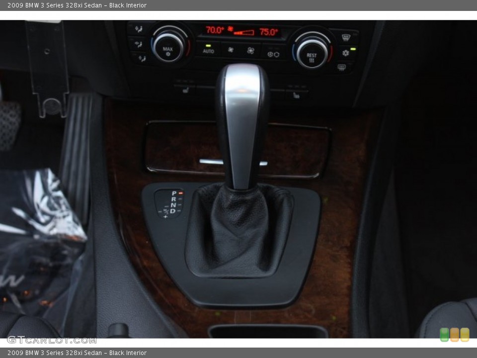 Black Interior Transmission for the 2009 BMW 3 Series 328xi Sedan #74438309