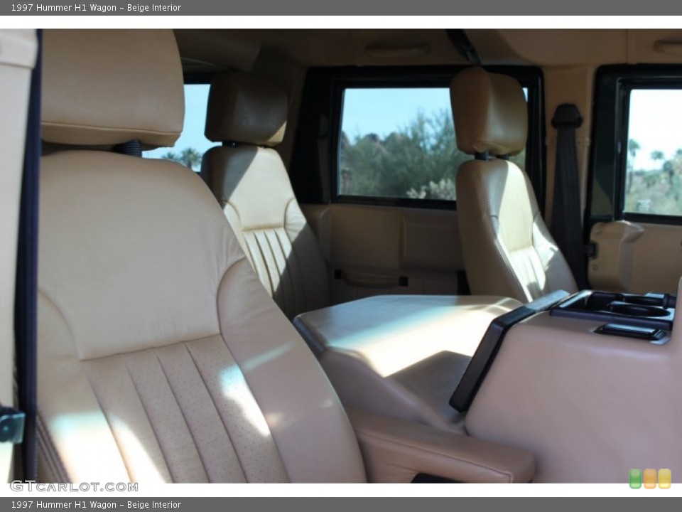 Beige Interior Photo for the 1997 Hummer H1 Wagon #74448040