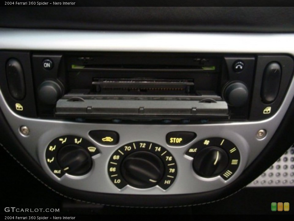 Nero Interior Controls for the 2004 Ferrari 360 Spider #74449163