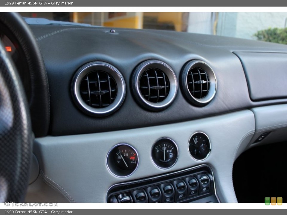 Grey Interior Controls for the 1999 Ferrari 456M GTA #74450294