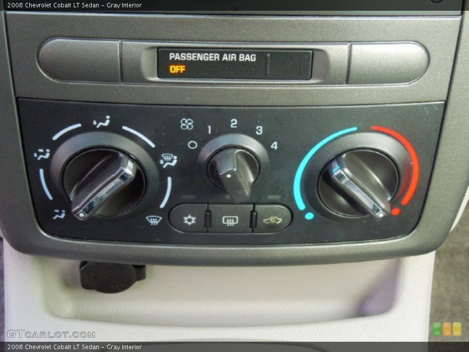 Gray Interior Controls for the 2008 Chevrolet Cobalt LT Sedan #74455976