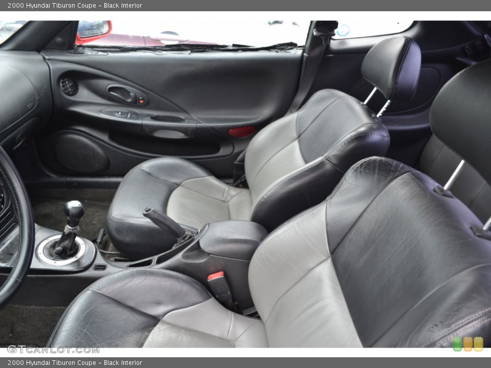 Black Interior Front Seat for the 2000 Hyundai Tiburon Coupe #74460869
