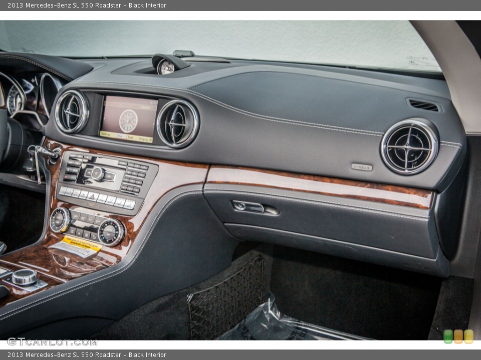 Black Interior Dashboard for the 2013 Mercedes-Benz SL 550 Roadster #74462342