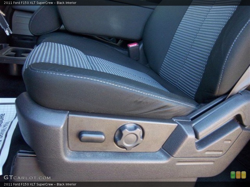 Black Interior Controls for the 2011 Ford F150 XLT SuperCrew #74466024