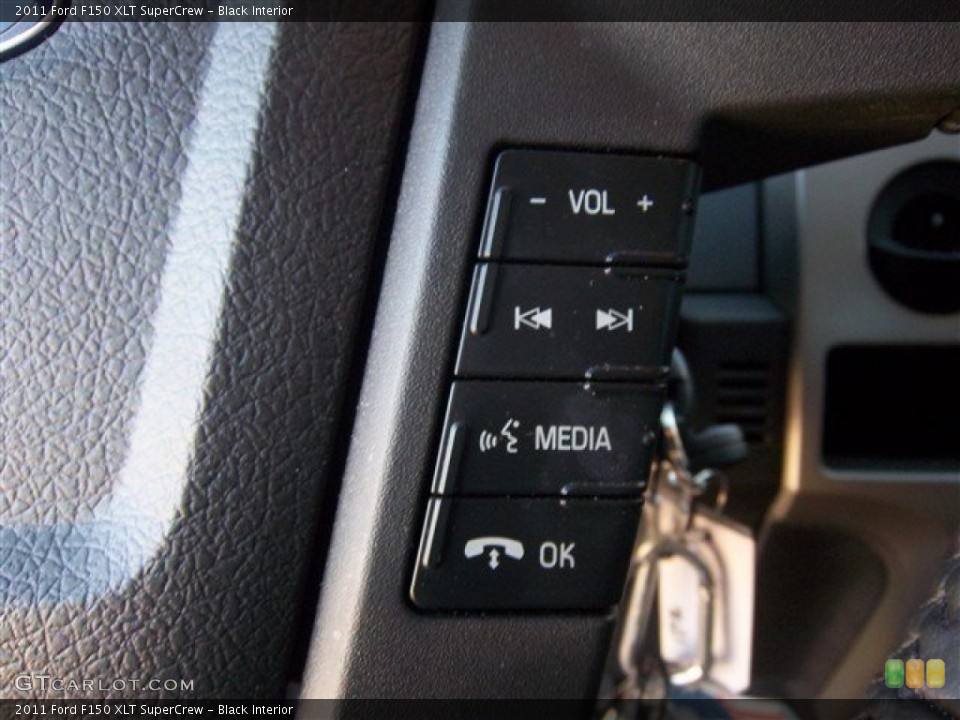 Black Interior Controls for the 2011 Ford F150 XLT SuperCrew #74466134