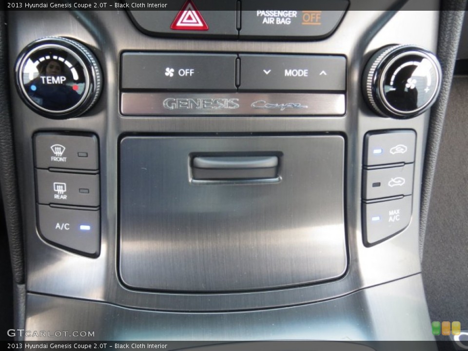 Black Cloth Interior Controls for the 2013 Hyundai Genesis Coupe 2.0T #74479555