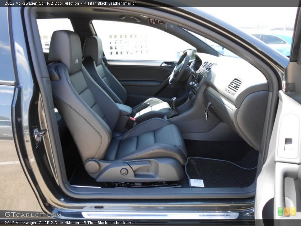 R Titan Black Leather Interior Photo for the 2012 Volkswagen Golf R 2 Door 4Motion #74480336
