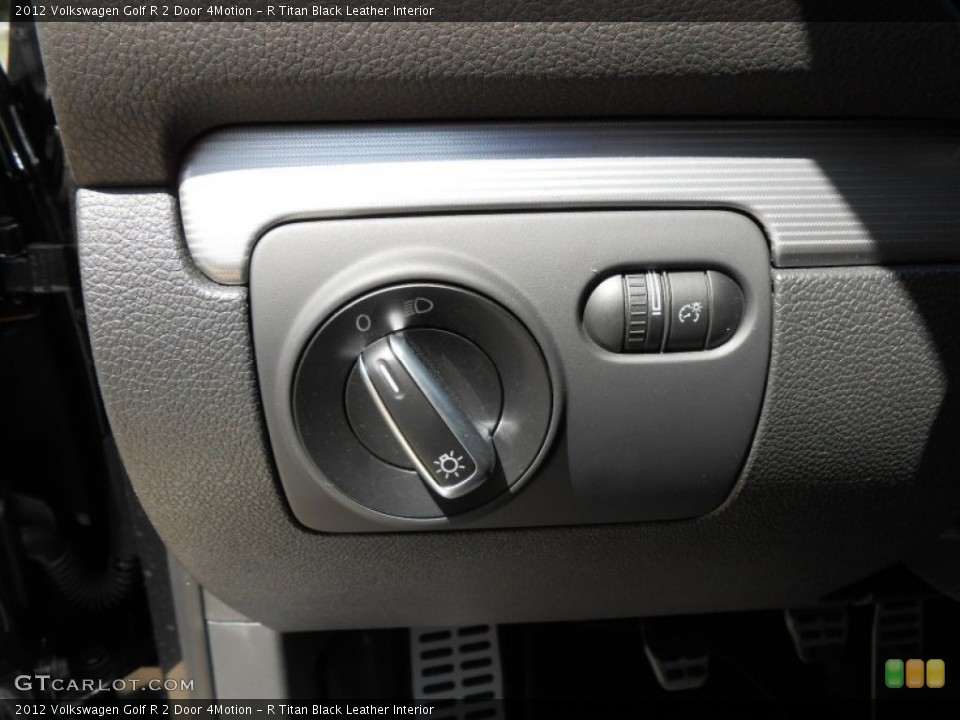 R Titan Black Leather Interior Controls for the 2012 Volkswagen Golf R 2 Door 4Motion #74480408