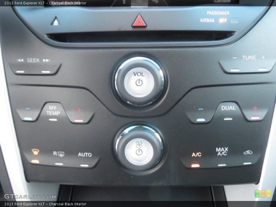 Charcoal Black Interior Controls for the 2013 Ford Explorer XLT #74481890