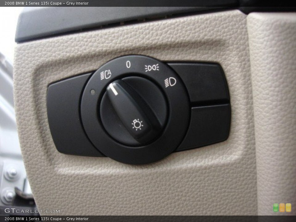 Grey Interior Controls for the 2008 BMW 1 Series 135i Coupe #74482174