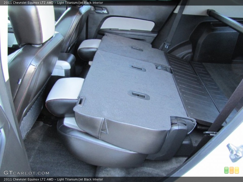 Light Titanium/Jet Black Interior Rear Seat for the 2011 Chevrolet Equinox LTZ AWD #74482679