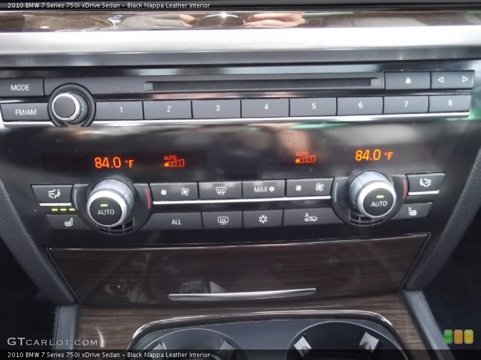 Black Nappa Leather Interior Controls for the 2010 BMW 7 Series 750i xDrive Sedan #74484098