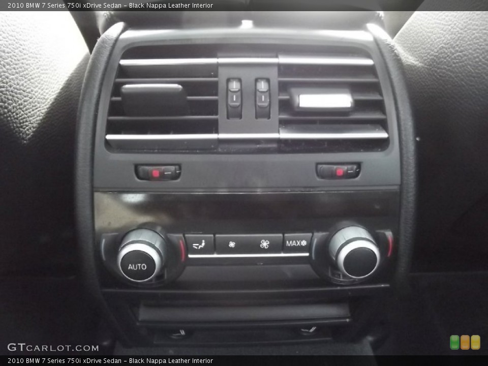 Black Nappa Leather Interior Controls for the 2010 BMW 7 Series 750i xDrive Sedan #74484221