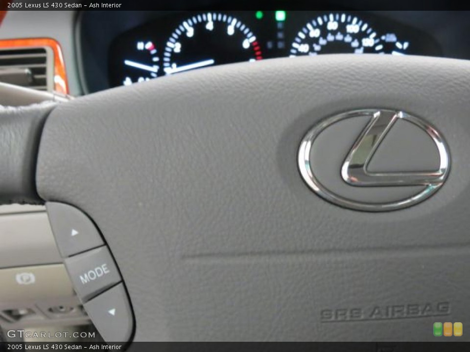 Ash Interior Controls for the 2005 Lexus LS 430 Sedan #74486035