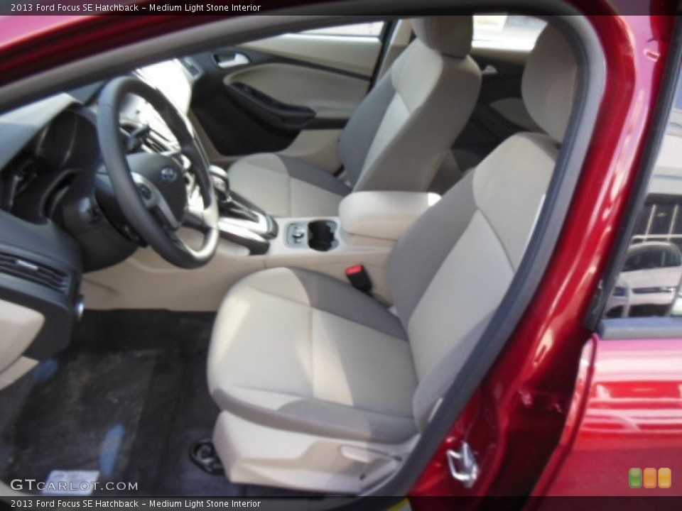Medium Light Stone Interior Front Seat for the 2013 Ford Focus SE Hatchback #74486516