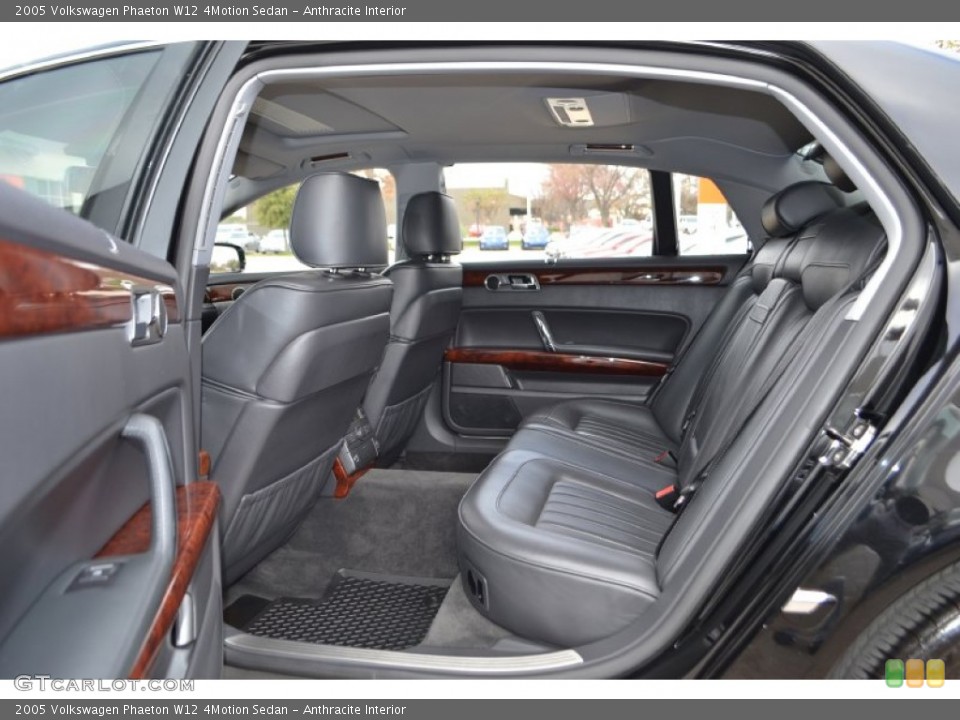 Anthracite Interior Rear Seat for the 2005 Volkswagen Phaeton W12 4Motion Sedan #74492123