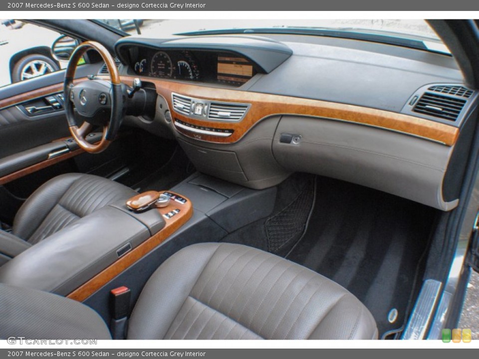 designo Corteccia Grey Interior Dashboard for the 2007 Mercedes-Benz S 600 Sedan #74497967