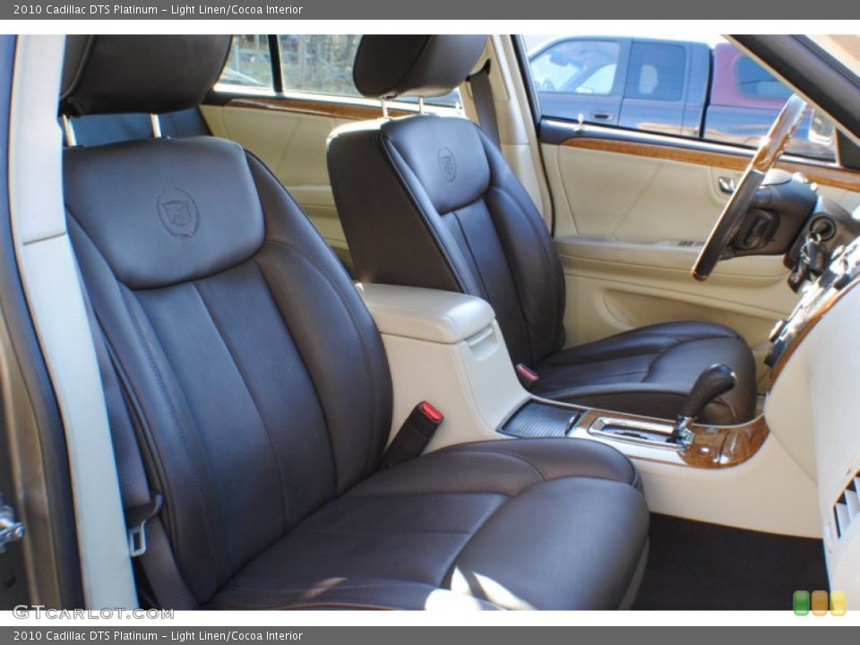Light Linen/Cocoa Interior Photo for the 2010 Cadillac DTS Platinum #74500540