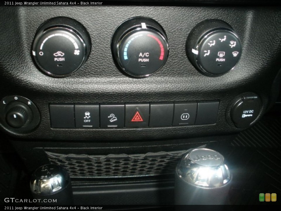 Black Interior Controls for the 2011 Jeep Wrangler Unlimited Sahara 4x4 #74500955
