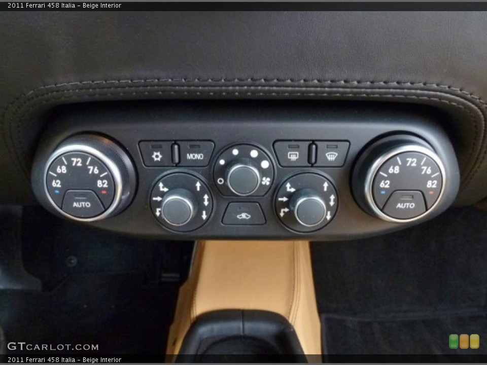 Beige Interior Controls for the 2011 Ferrari 458 Italia #74508059