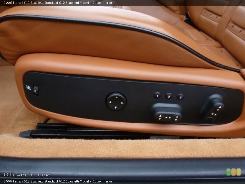 Cuoio Interior Controls for the 2006 Ferrari 612 Scaglietti  #74508713