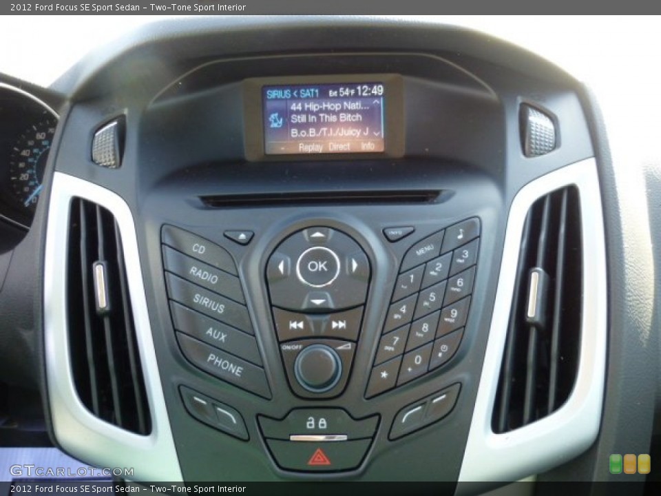 Two-Tone Sport Interior Controls for the 2012 Ford Focus SE Sport Sedan #74526593