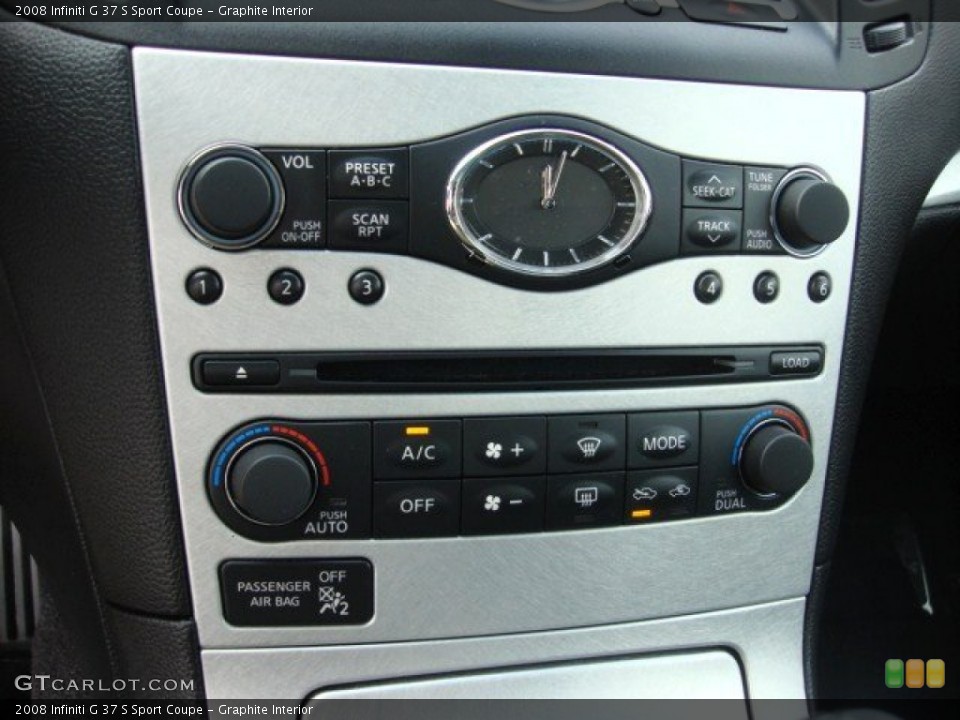 Graphite Interior Controls for the 2008 Infiniti G 37 S Sport Coupe #74536212