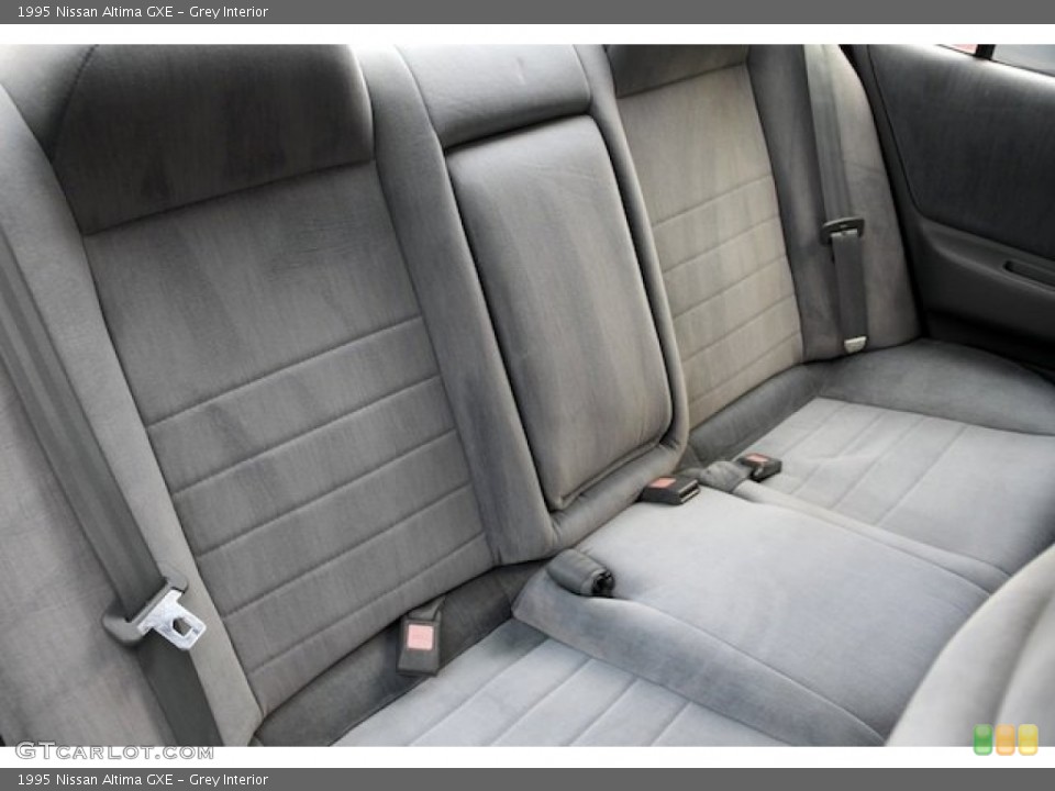 Grey Interior Rear Seat for the 1995 Nissan Altima GXE #74539592