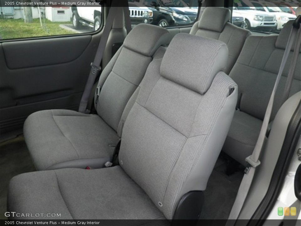 Medium Gray Interior Rear Seat for the 2005 Chevrolet Venture Plus #74541188