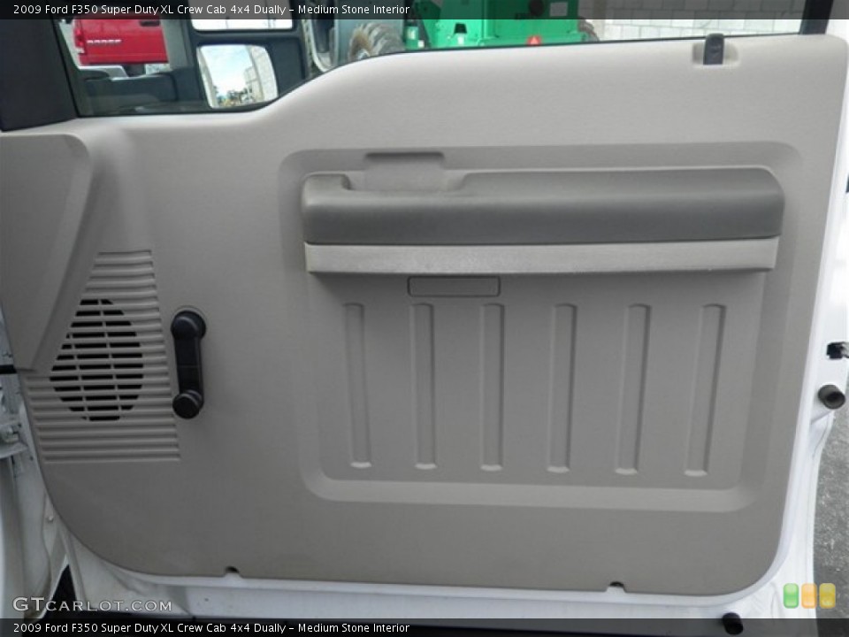 Medium Stone Interior Door Panel for the 2009 Ford F350 Super Duty XL Crew Cab 4x4 Dually #74541752