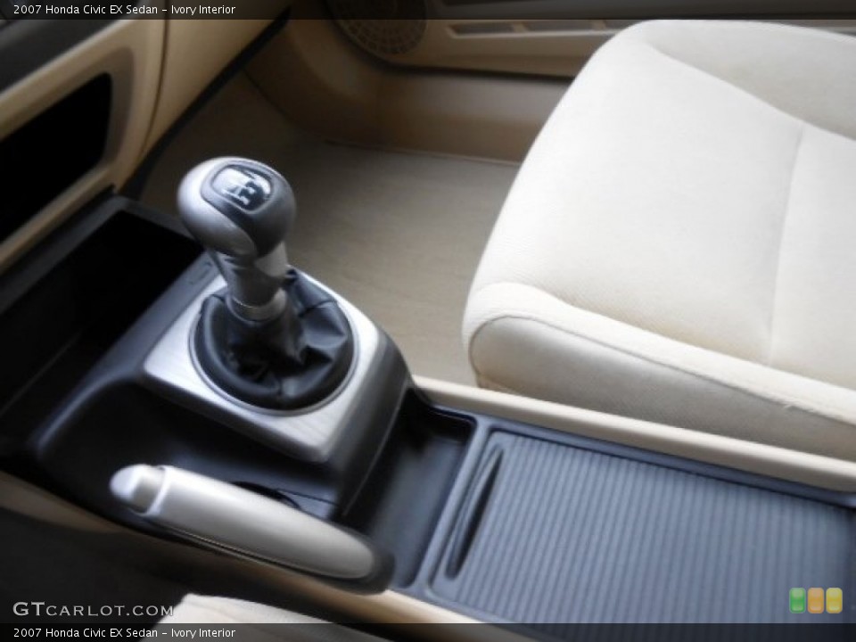 Ivory Interior Transmission for the 2007 Honda Civic EX Sedan #74552805