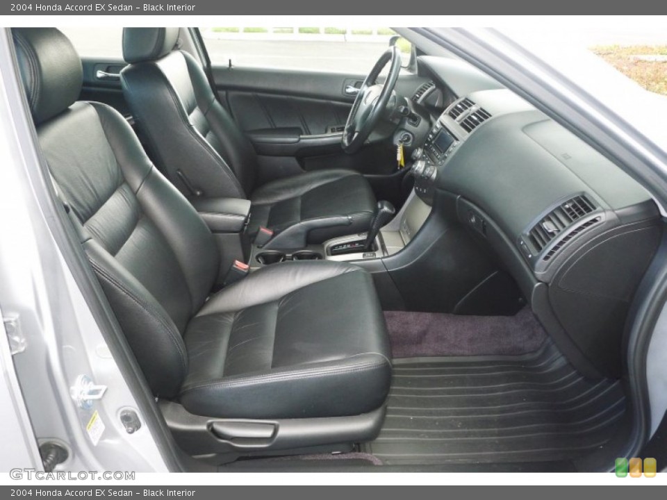Black Interior Photo for the 2004 Honda Accord EX Sedan #74556249