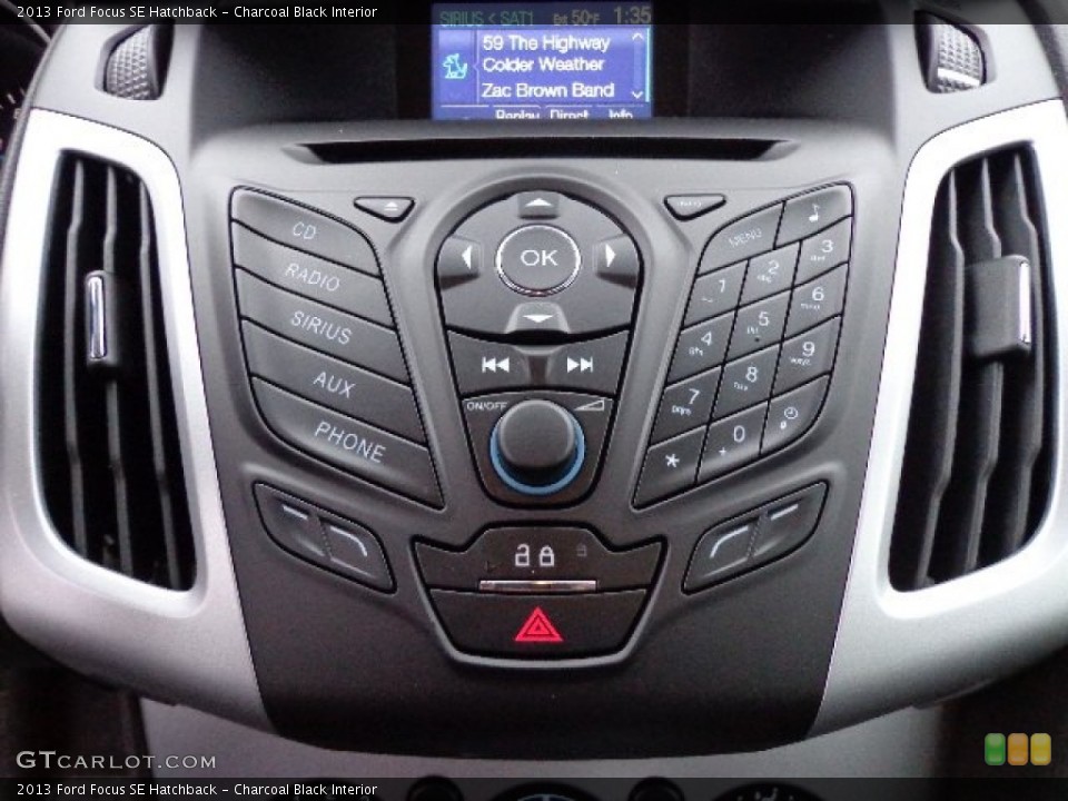 Charcoal Black Interior Controls for the 2013 Ford Focus SE Hatchback #74565870