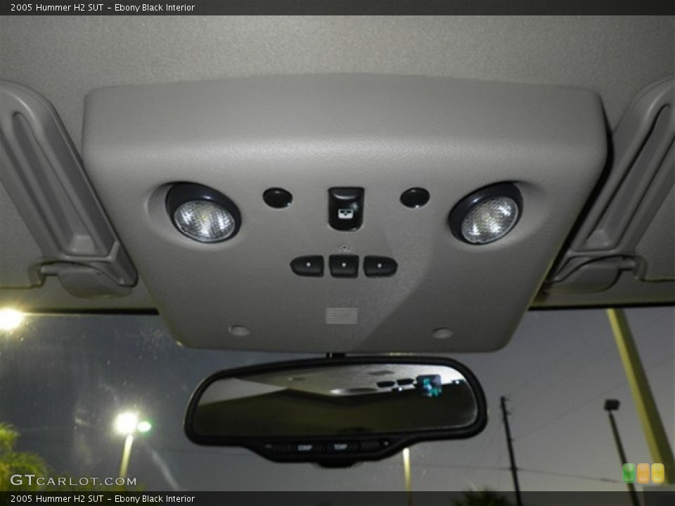 Ebony Black Interior Controls for the 2005 Hummer H2 SUT #74568431