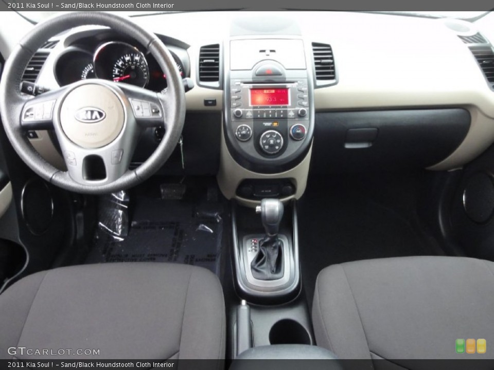 Sand/Black Houndstooth Cloth Interior Dashboard for the 2011 Kia Soul ! #74575748