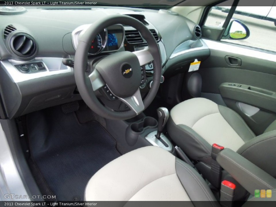 Light Titanium/Silver 2013 Chevrolet Spark Interiors